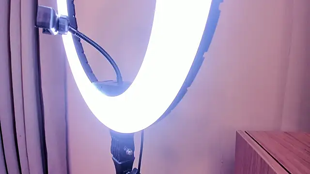 Alessia Gold online show from February 12, 7:57 pm