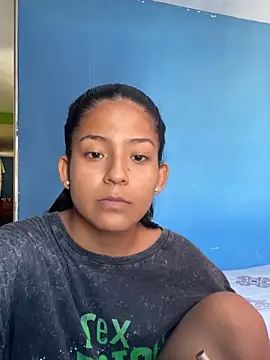 BabyFoxy online show from March 4, 8:38 pm