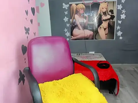 Luna white1 online show from March 8, 2:04 am