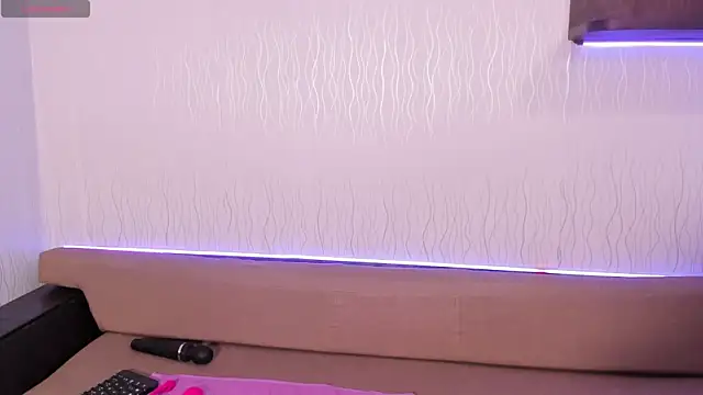 Snapshot of Mary_stxr chatting on February 19, 10:07 pm Mary stxr online show from February 19, 10:07 pm