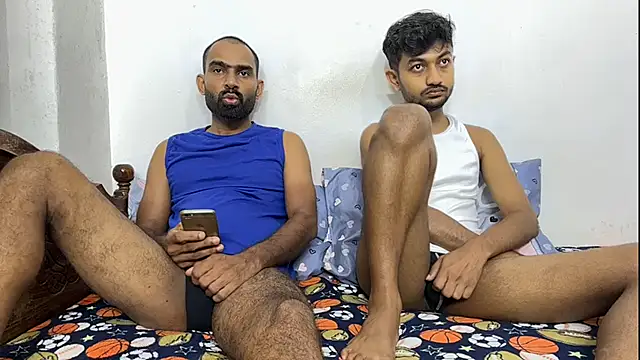 DesiDaddyandSon online show from July 1, 2:12 am