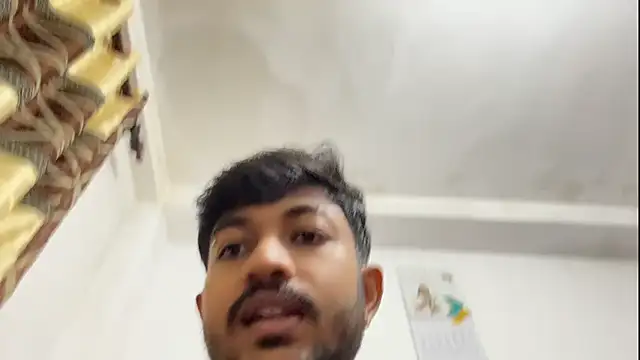 DesiDaddyandSon online show from June 15, 1:39 am