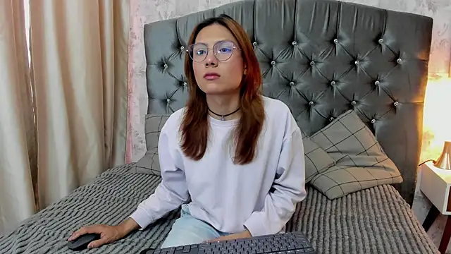 Eliot Egan online show from February 9, 7:12 pm