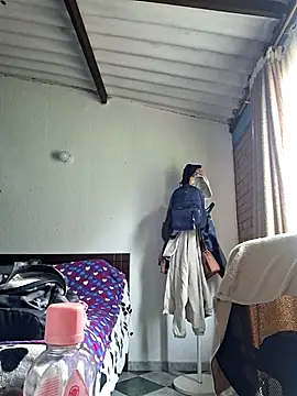 Zafira glow online show from February 12, 8:19 pm