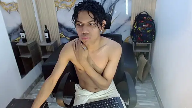 DaviidBuckx  online show from May 28, 3:03 am