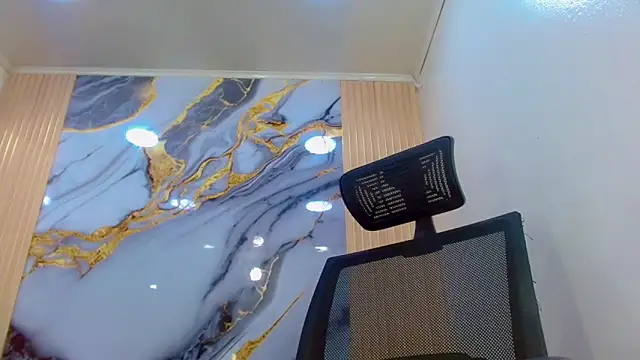 DaviidBuckx  online show from February 25, 2:12 am