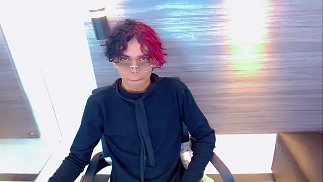 DaviidBuckx  online show from April 13, 2:48 am