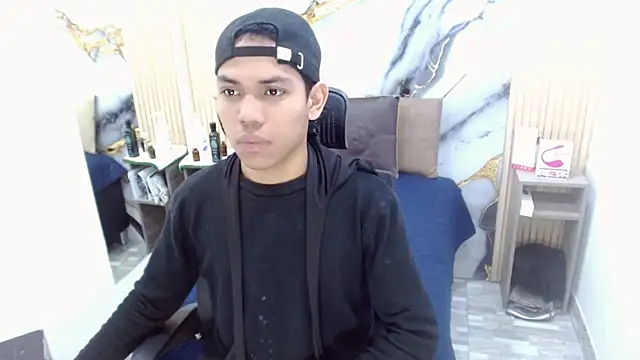 DaviidBuckx  online show from May 30, 2:40 am