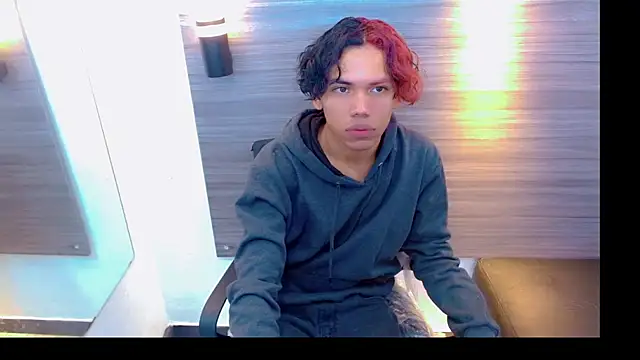 DaviidBuckx  online show from April 9, 2:02 am