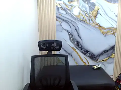 DaviidBuckx  online show from February 15, 2:34 am