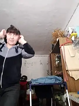 Snapshot of ViolaStar75 chatting on February 24, 9:10 am ViolaStar75 online show from February 24, 9:10 am