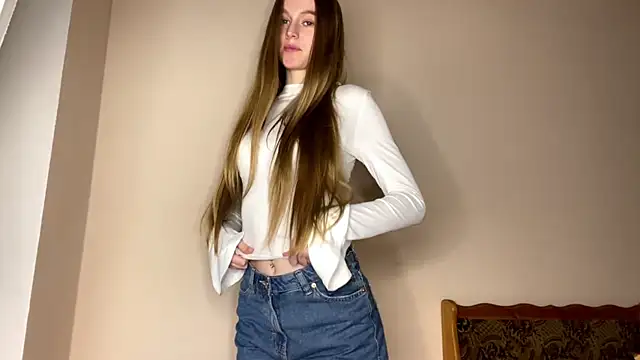 Snapshot of Viktoria_Vibes chatting on February 11, 3:34 pm Viktoria Vibes online show from February 11, 3:34 pm