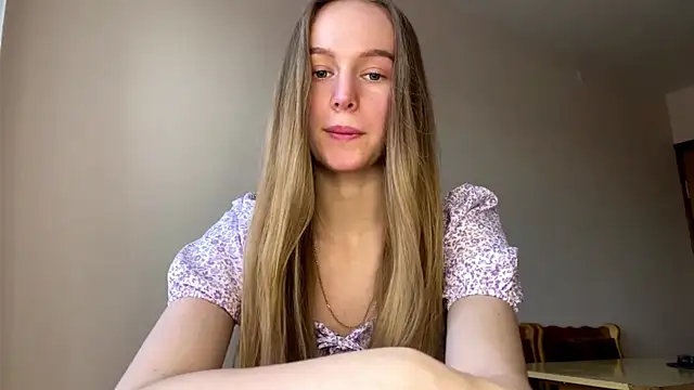 Viktoria Vibes online show from March 8, 3:04 pm