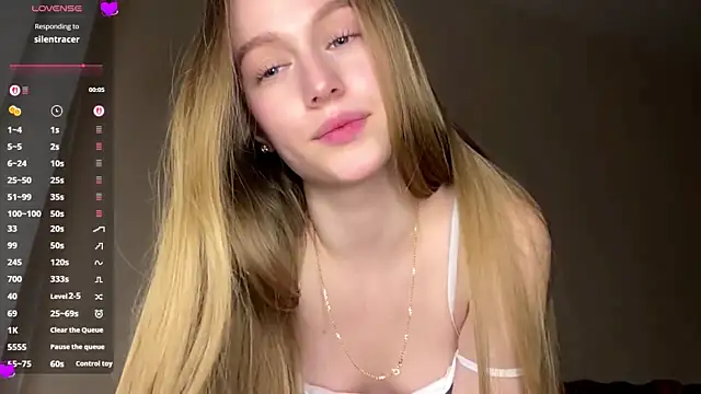 Viktoria Vibes online show from March 31, 5:15 pm