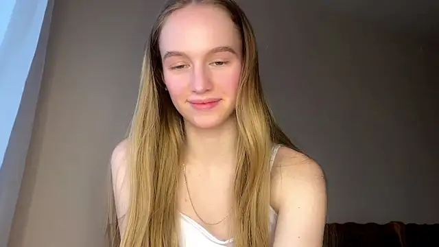 Snapshot of Viktoria_Vibes chatting on February 28, 3:22 pm Viktoria Vibes online show from February 28, 3:22 pm