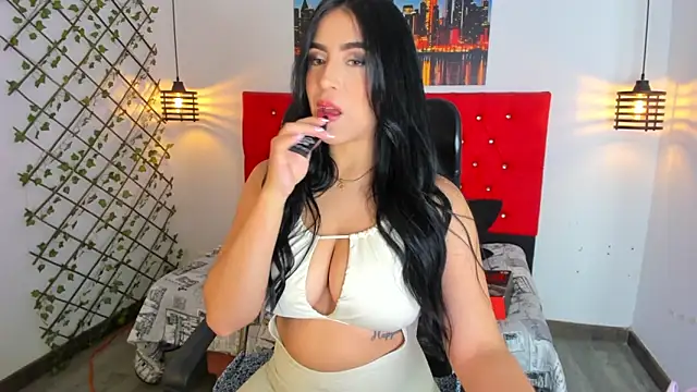 Jessica bellini online show from April 23, 3:46 am