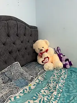 two cam latin online show from April 14, 3:55 am