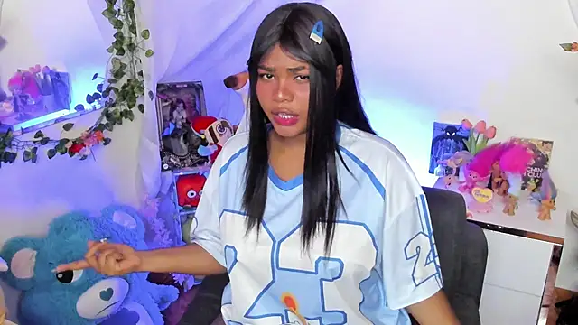 Angel Belll online show from February 14, 1:17 am