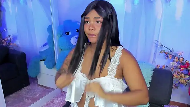 Angel Belll online show from March 21, 12:45 am