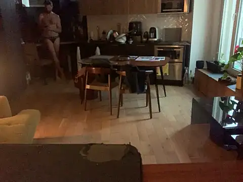 Snapshot of daddyffpig chatting on February 16, 7:07 am daddyffpig online show from February 16, 7:07 am