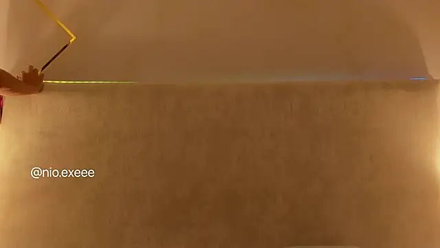 Nioki  online show from March 17, 4:15 am