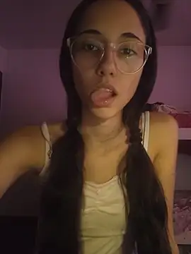 isaaabelaaa online show from February 16, 6:39 pm