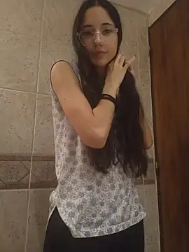 isaaabelaaa online show from March 7, 11:38 am