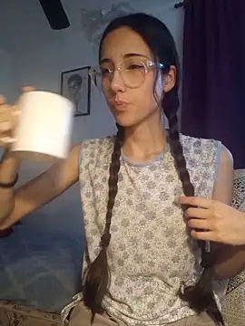 isaaabelaaa online show from March 19, 11:10 am