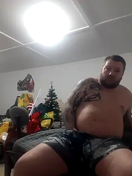 hotfiremike online show from April 19, 2:23 am