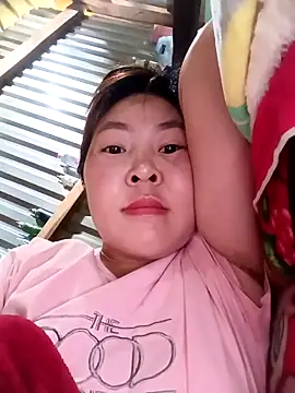 Yiyoongg online show from February 28, 5:29 am