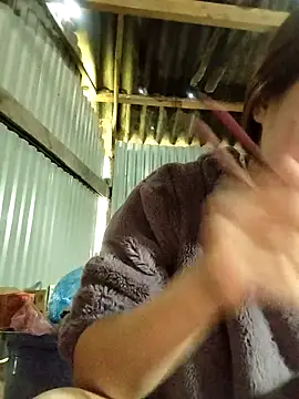 Yiyoongg online show from February 25, 1:50 am