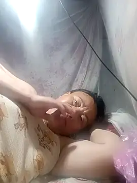 Lucky baby7 online show from May 5, 9:40 pm