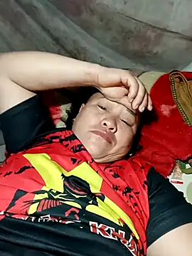 Snapshot of Lucky_baby7 chatting on February 25, 12:00 am Lucky baby7 online show from February 25, 12:00 am