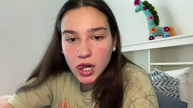 anitayurmoniii online show from June 23, 10:19 pm