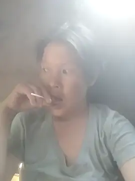 Yang-my- online show from May 13, 8:43 am