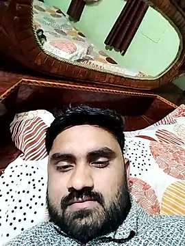 loyalboy 0052 online show from February 23, 6:52 pm