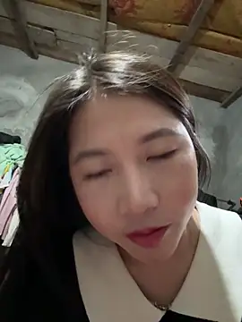 Snapshot of Chery_mup chatting on March 3, 1:34 am Chery mup online show from March 3, 1:34 am