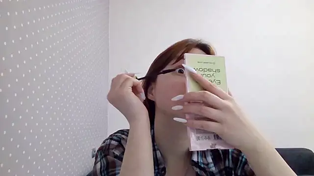 Ammymia online show from March 18, 8:06 am