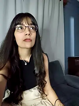 VelvetSolez online show from March 18, 3:31 am