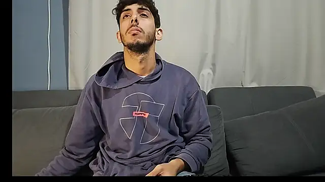 VelvetSolez online show from April 4, 9:54 pm