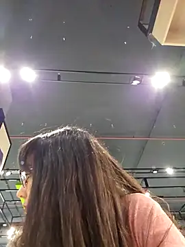 VelvetSolez online show from April 9, 11:55 pm