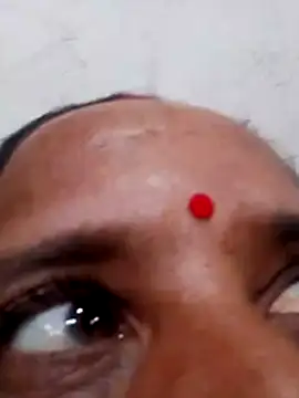 Snapshot of Anitarakkoli chatting on May 24, 10:26 am Anitarakkoli online show from May 24, 10:26 am
