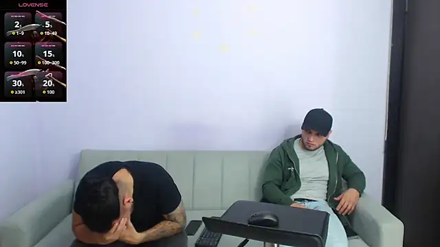 jhustin marcius online show from December 19, 8:55 pm