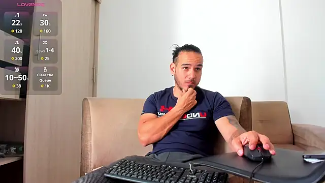 Snapshot of jhustin_marcius chatting on February 17, 9:10 pm jhustin marcius online show from February 17, 9:10 pm