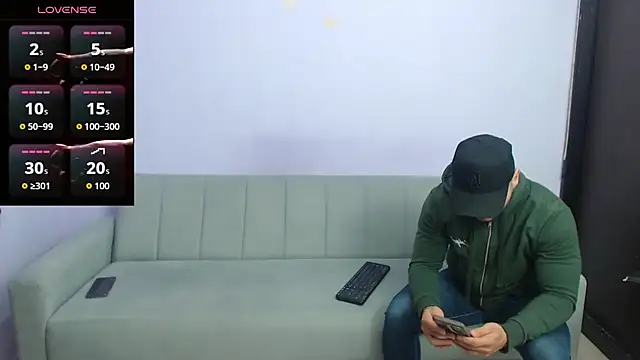 jhustin marcius online show from December 20, 2:31 pm