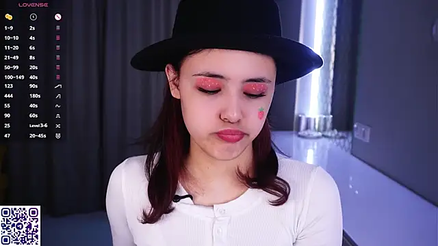 VerlieChahal online show from February 28, 8:52 pm