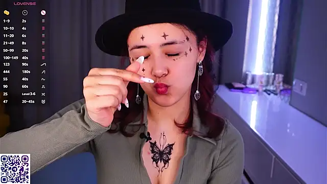 VerlieChahal online show from February 25, 8:30 pm