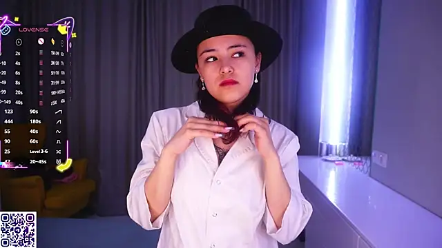 VerlieChahal online show from March 30, 8:43 pm