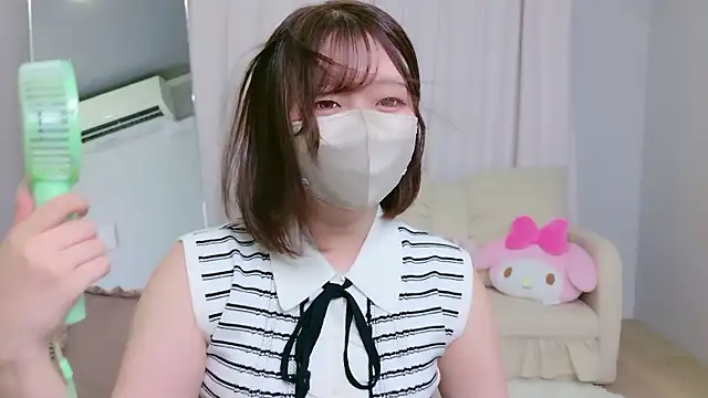 Snapshot of Saki_chanF chatting on July 20, 8:11 am Saki chanF online show from July 20, 8:11 am