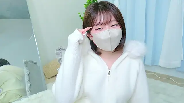 Saki chanF online show from March 29, 8:05 am